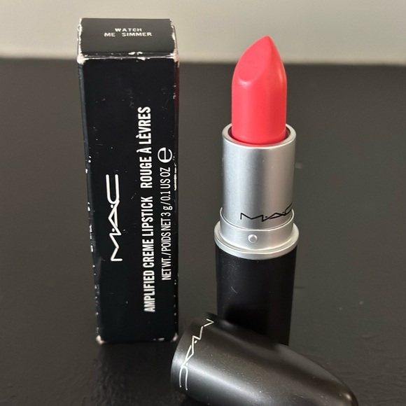 BNIB - MAC Cosmetics Amplified Creme Lipstick - Watch Me Simmer - Discontinued - Picture 4 of 5